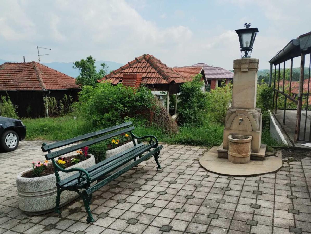 Apartman Mali Raj Vrnjačka Banja Exteriér fotografie